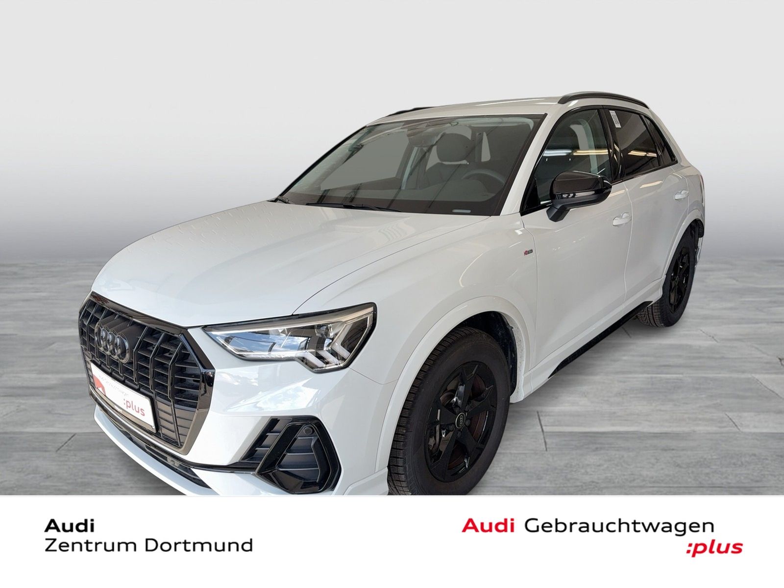 Audi Q3 45 quattro S LINE BLACKPAK AHK CAM ACC LM19