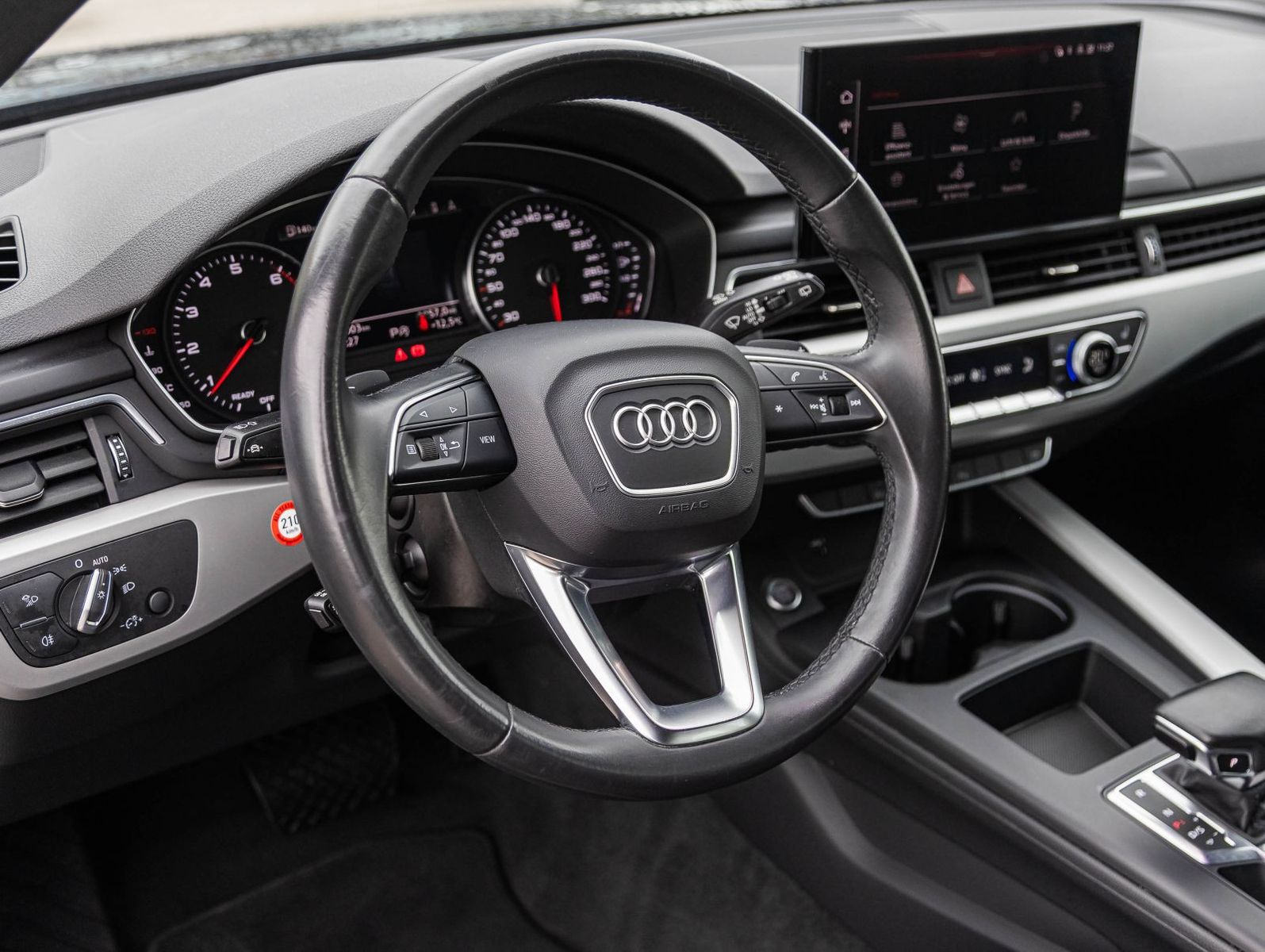 Audi A4 Avant advanced 35TFSI Stronic - Samsaru's Car Outlet