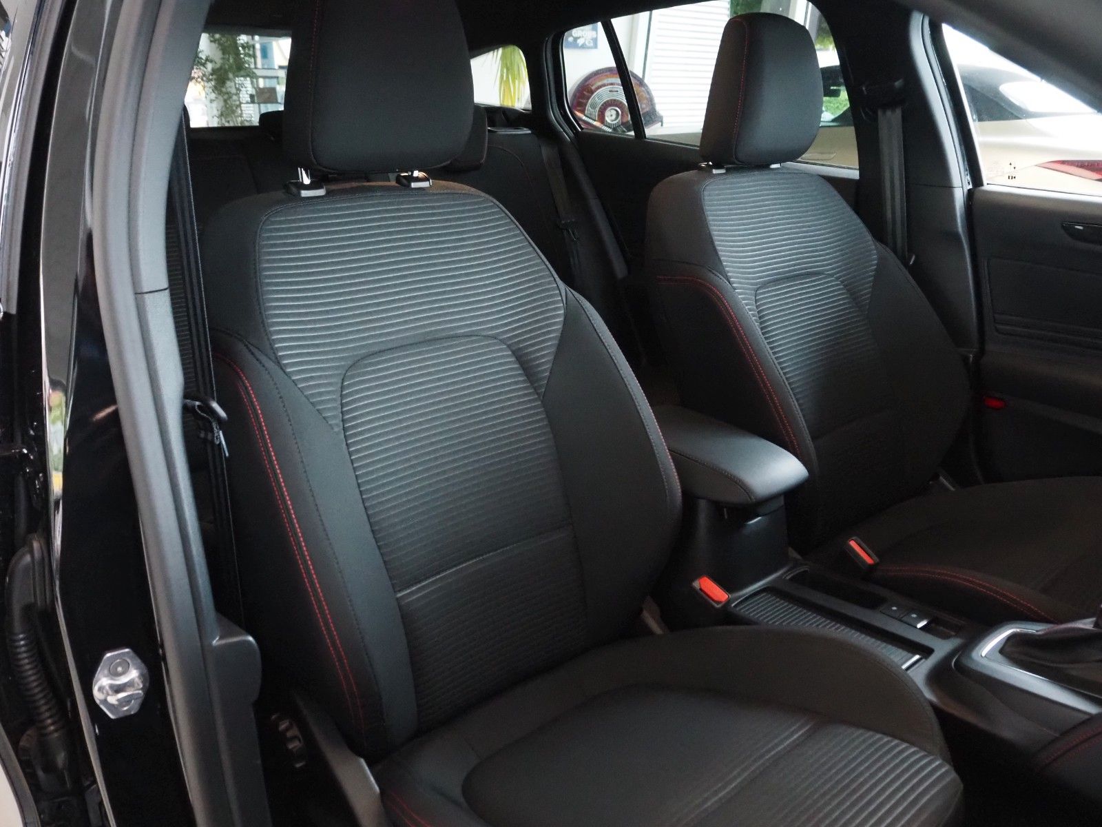 Ford Focus Turnier ST-Line X ACC/LED/B&O/HeadUp/DAB