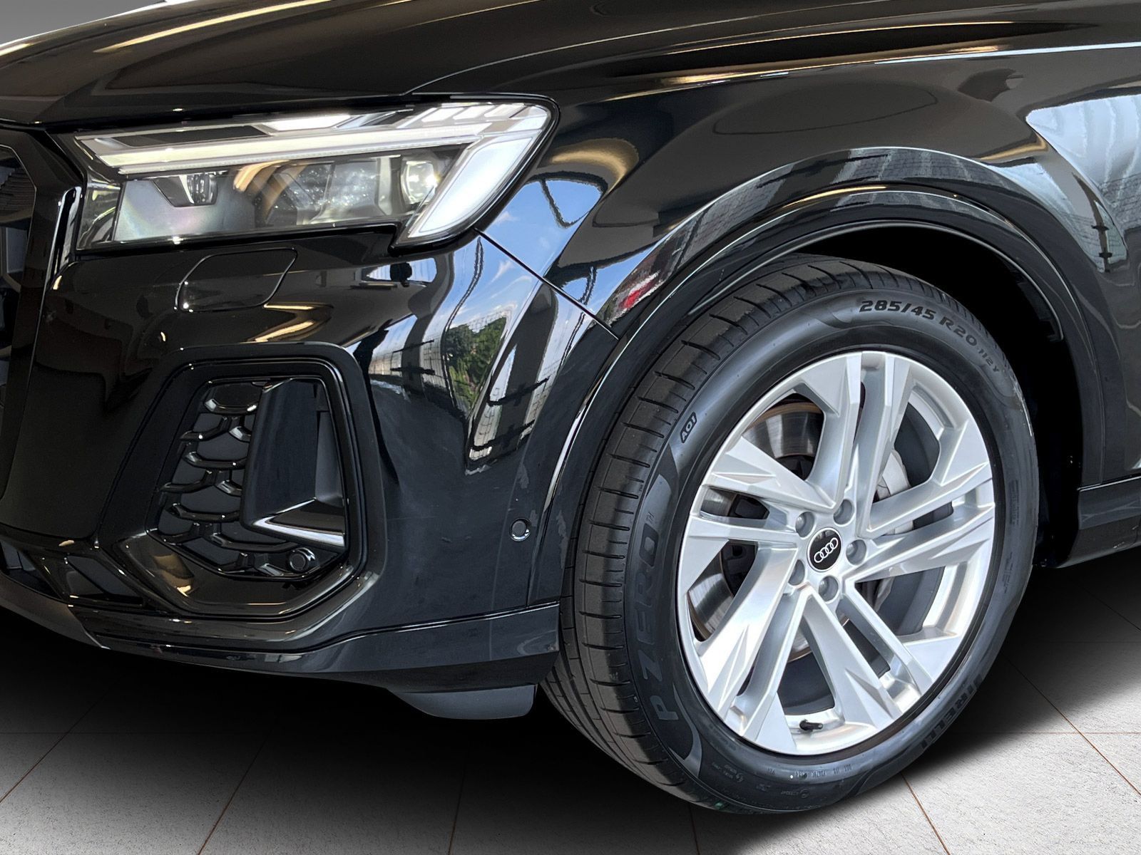 Audi Q7 50 TDI S line quattro AHK Luft HeadUp 7Sitzer