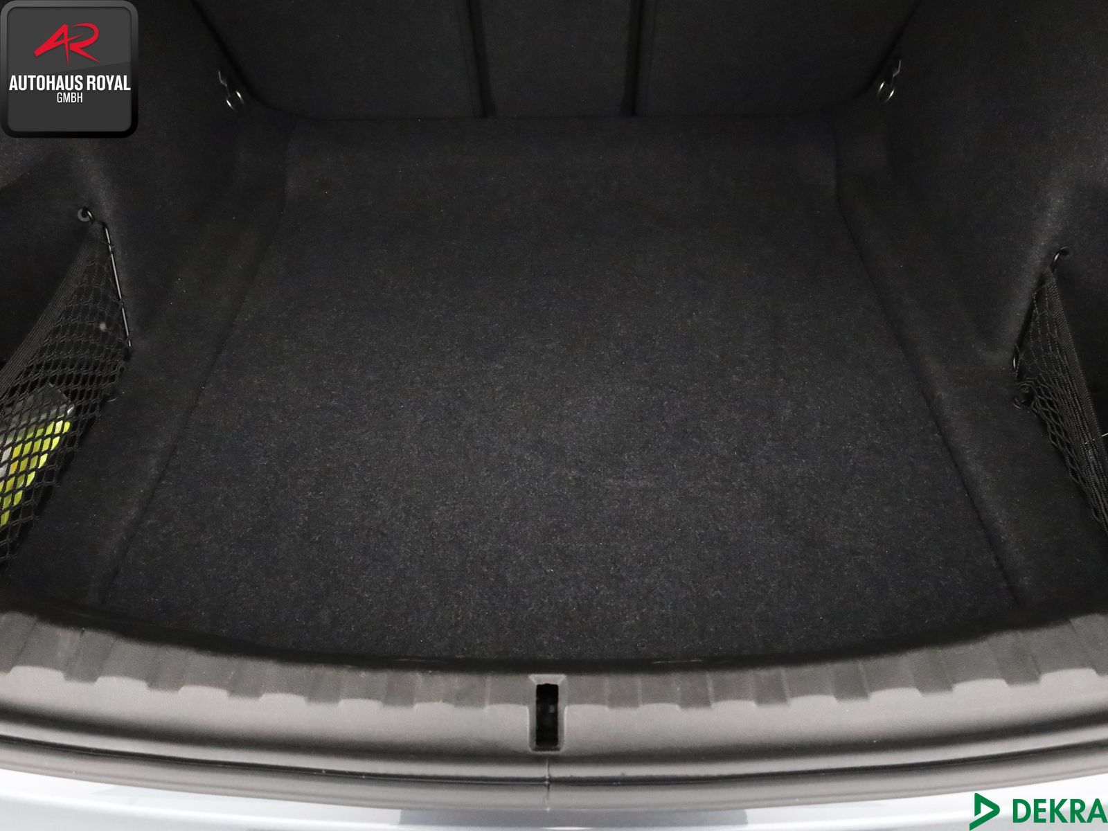 BMW 320 d M SPORT - Samsaru's Car Outlet