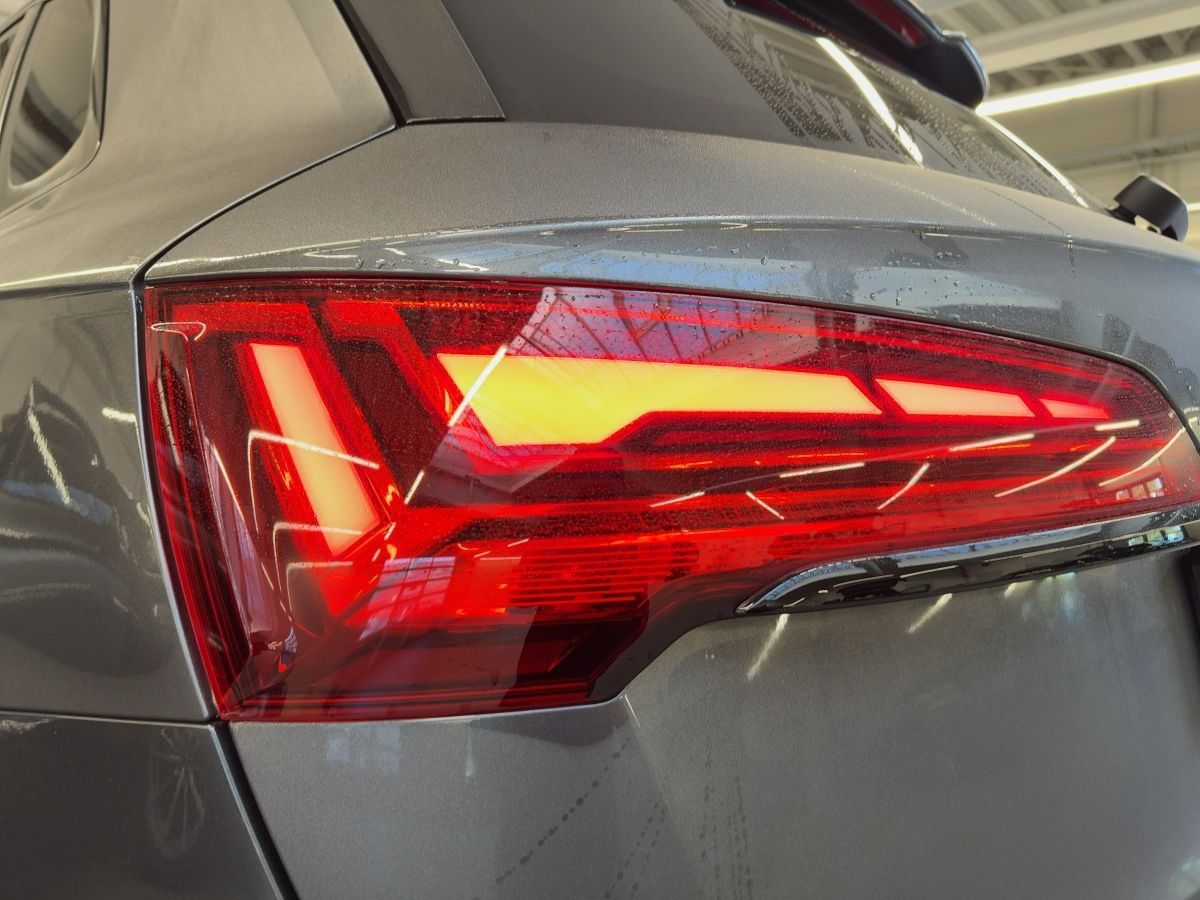 Audi Q5 S line 40 TDI quattro virtual AHK