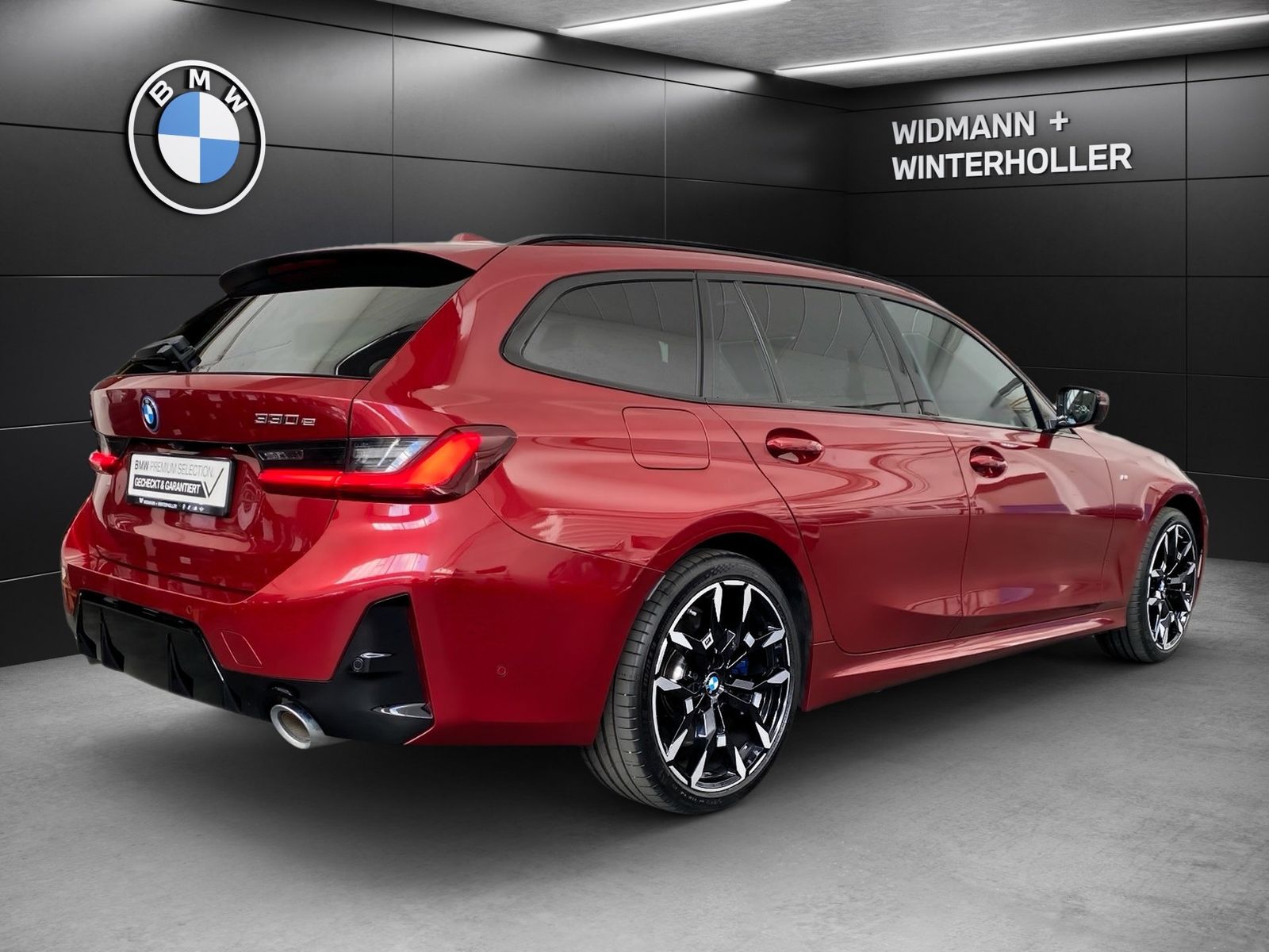 BMW 330e xDrive Touring M Sport HUD DA Pro Pano AHK