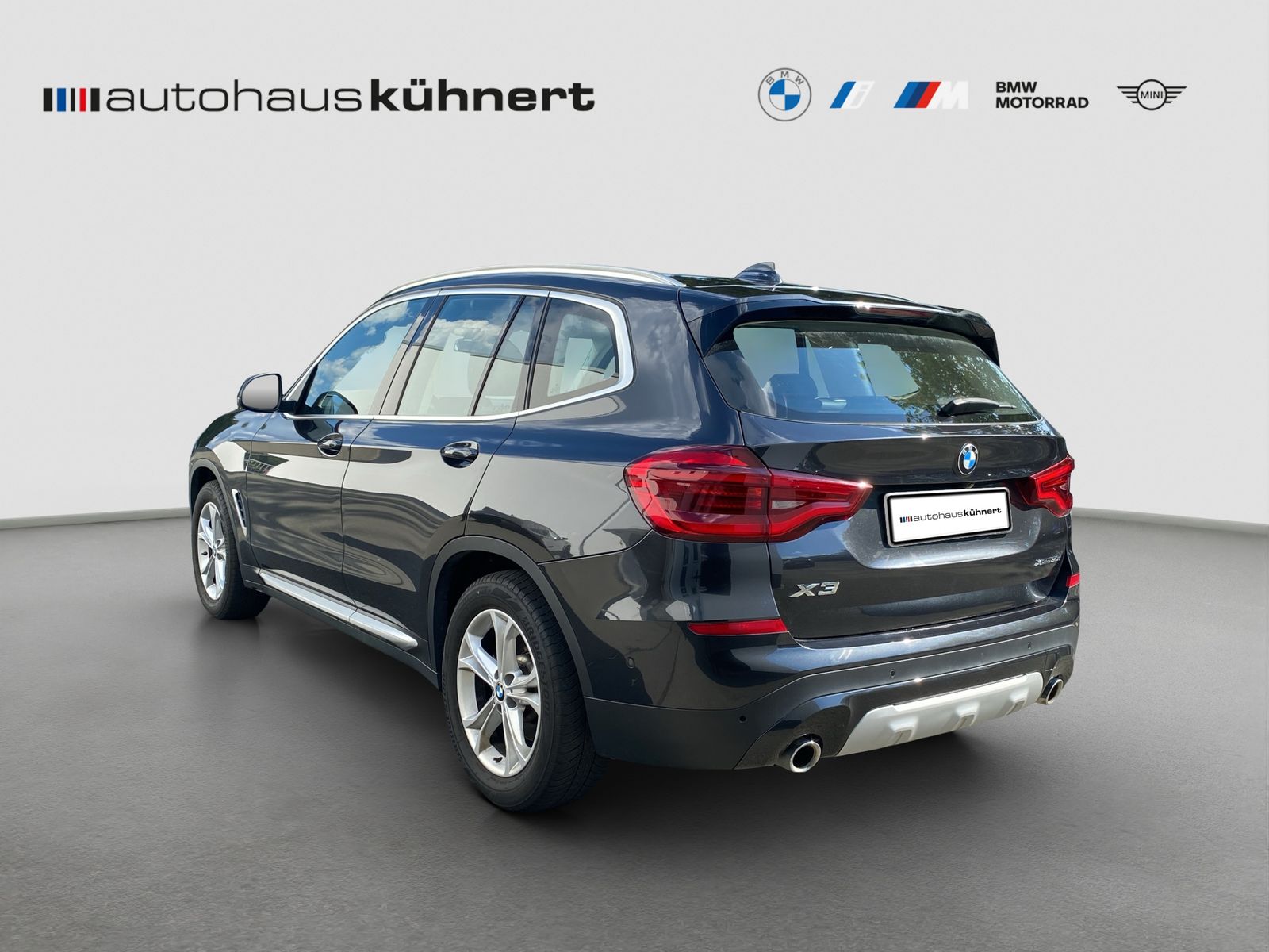 BMW X3 xDrive30i - Samsaru's Car Outlet