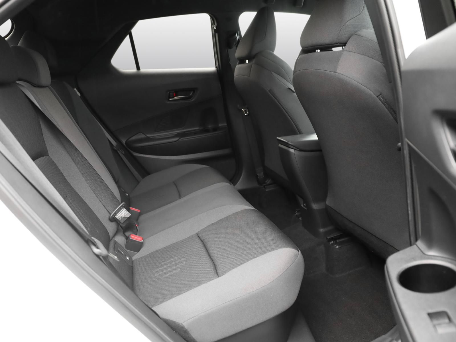 Toyota C-HR 1.8 Hybrid Team Deutschland NAVI SHZ PDC