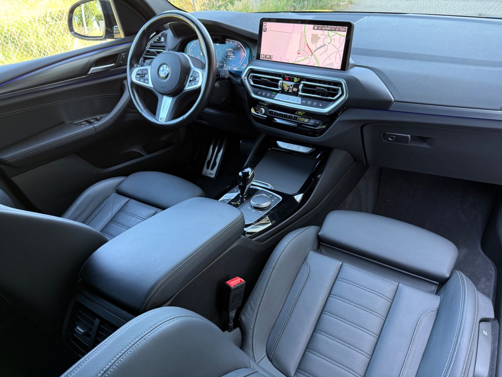 BMW X3 xDrive 30 d M Sport Pano Laser HeadUp AHK 21"