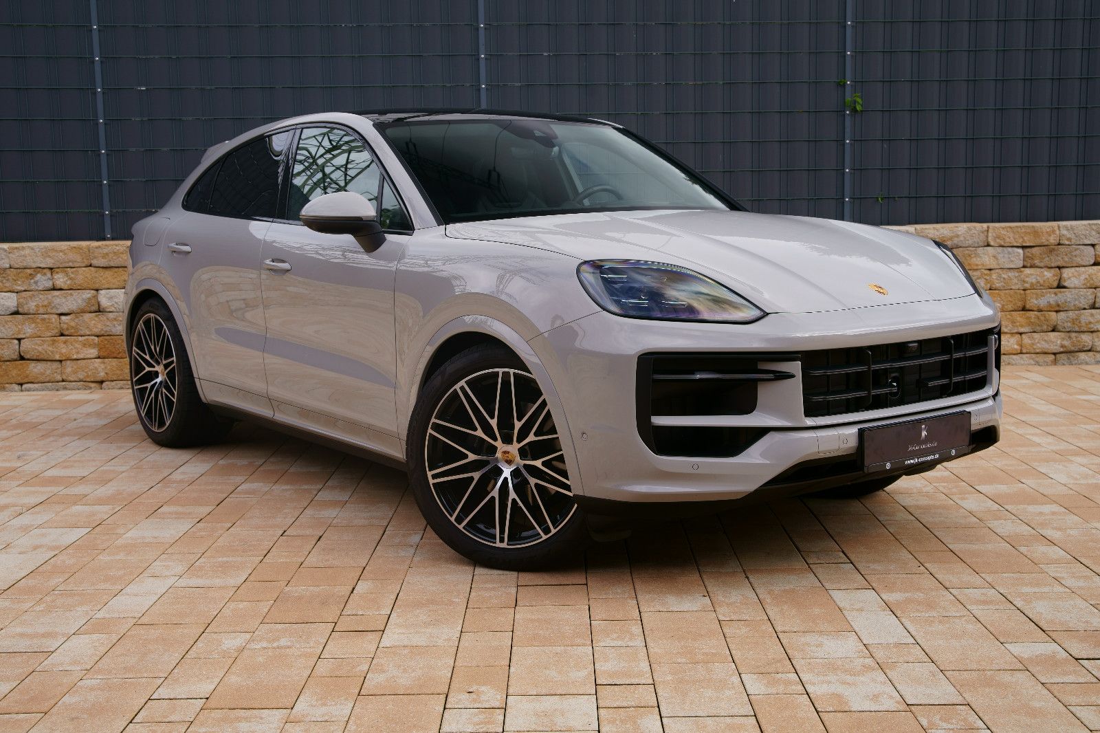 Porsche Cayenne Coupe SportDesign *MEGA-SPEC*P-DISPLAY*