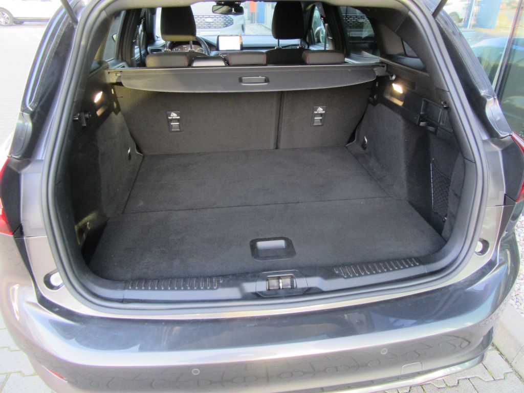Ford Focus Turnier 1.0 EcoBoost Hybrid Aut. ST-LINE S