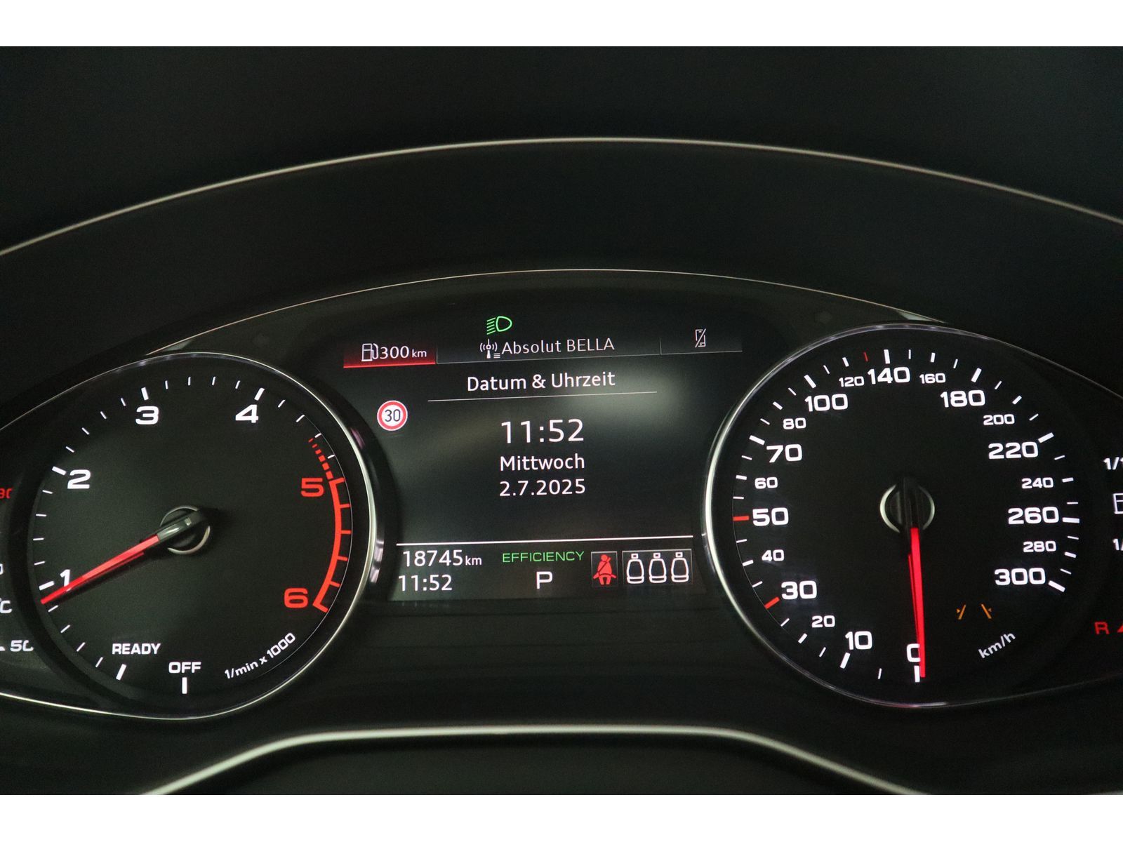 Audi Q5 40 TDI quattro S line - Samsaru's Car Outlet