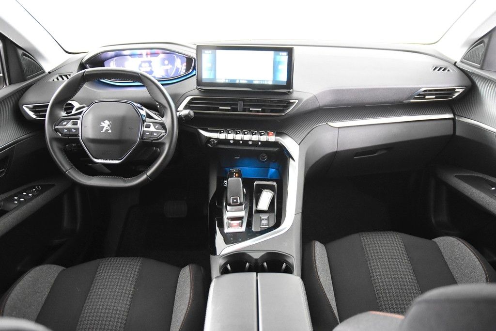 Peugeot 3008 Allure EAT 8 *Navi*Park ass.*