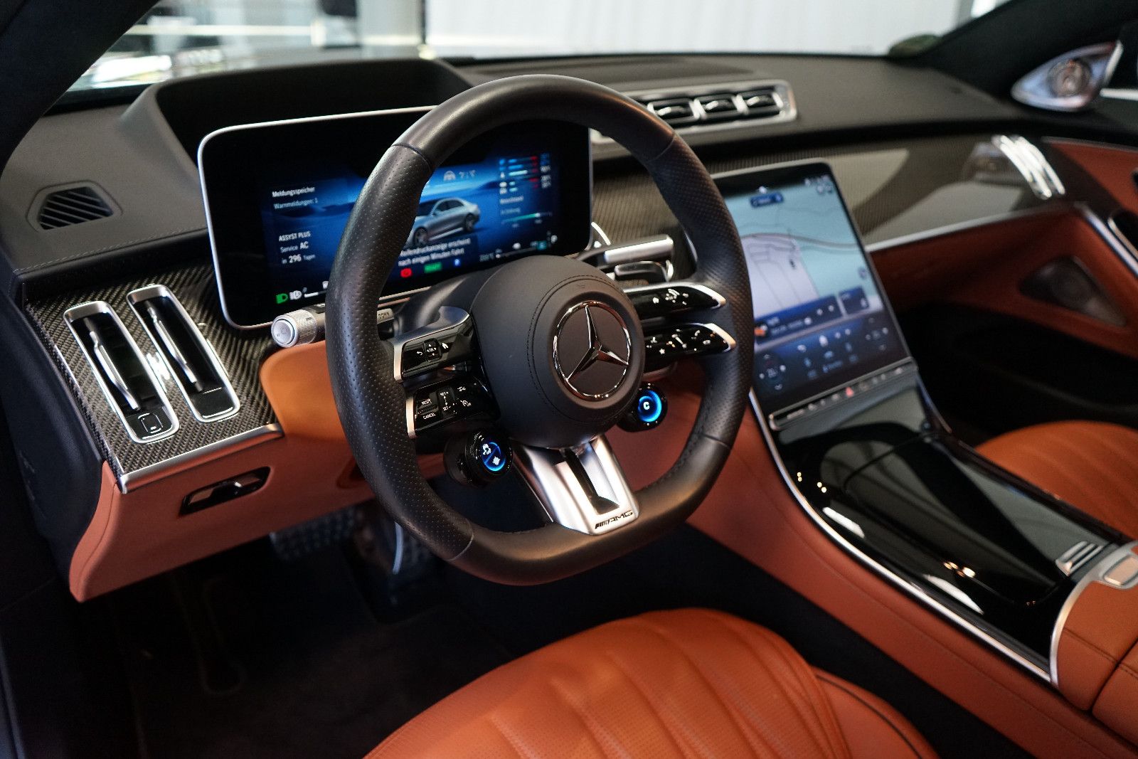 Mercedes-Benz S 63 AMG E-Performance 4M+ L Massage+TV+Panorama
