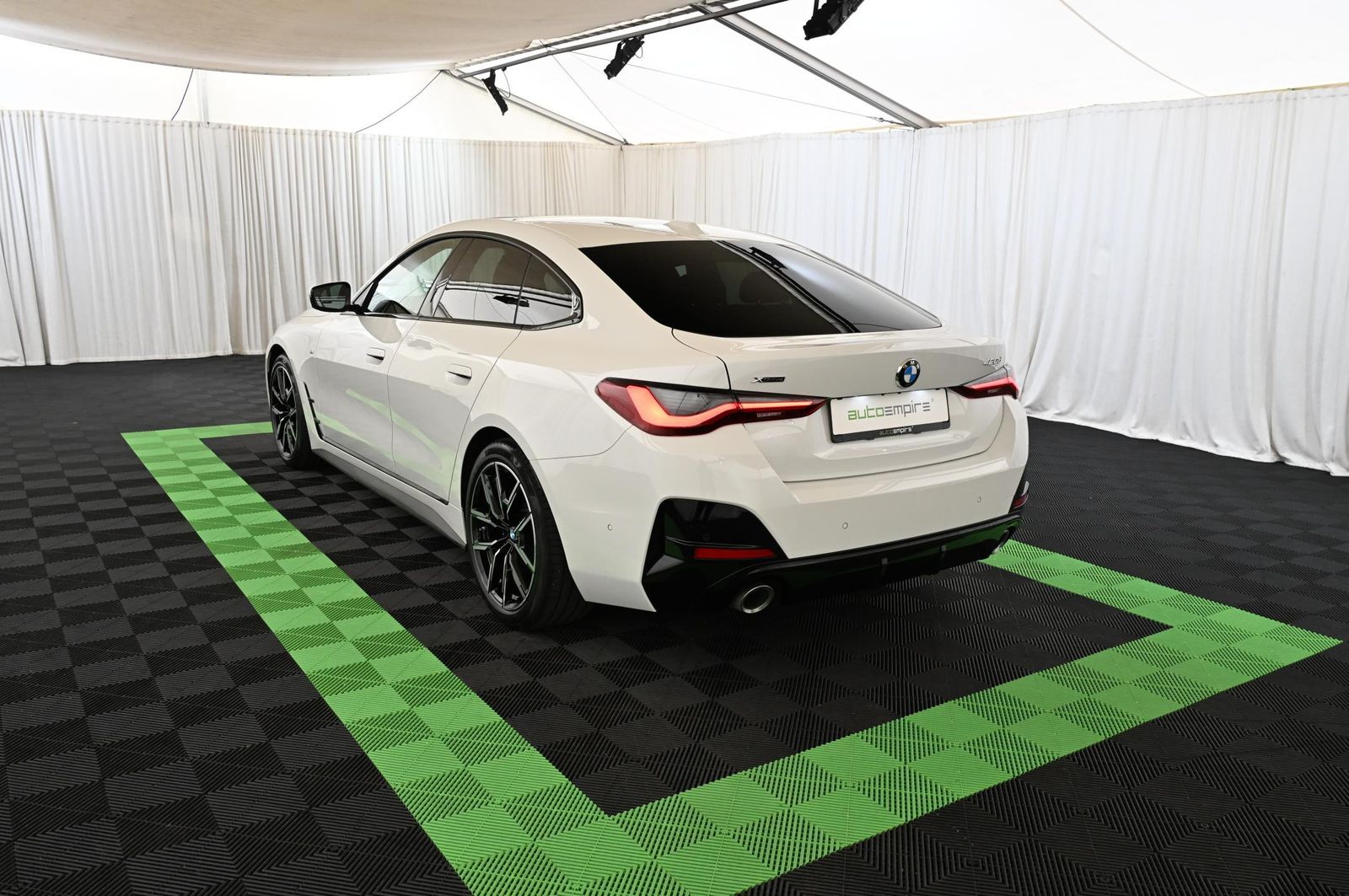 BMW 420d xDrive G-Coupe M-Sport LED/NAV/LEDER/GSD/19