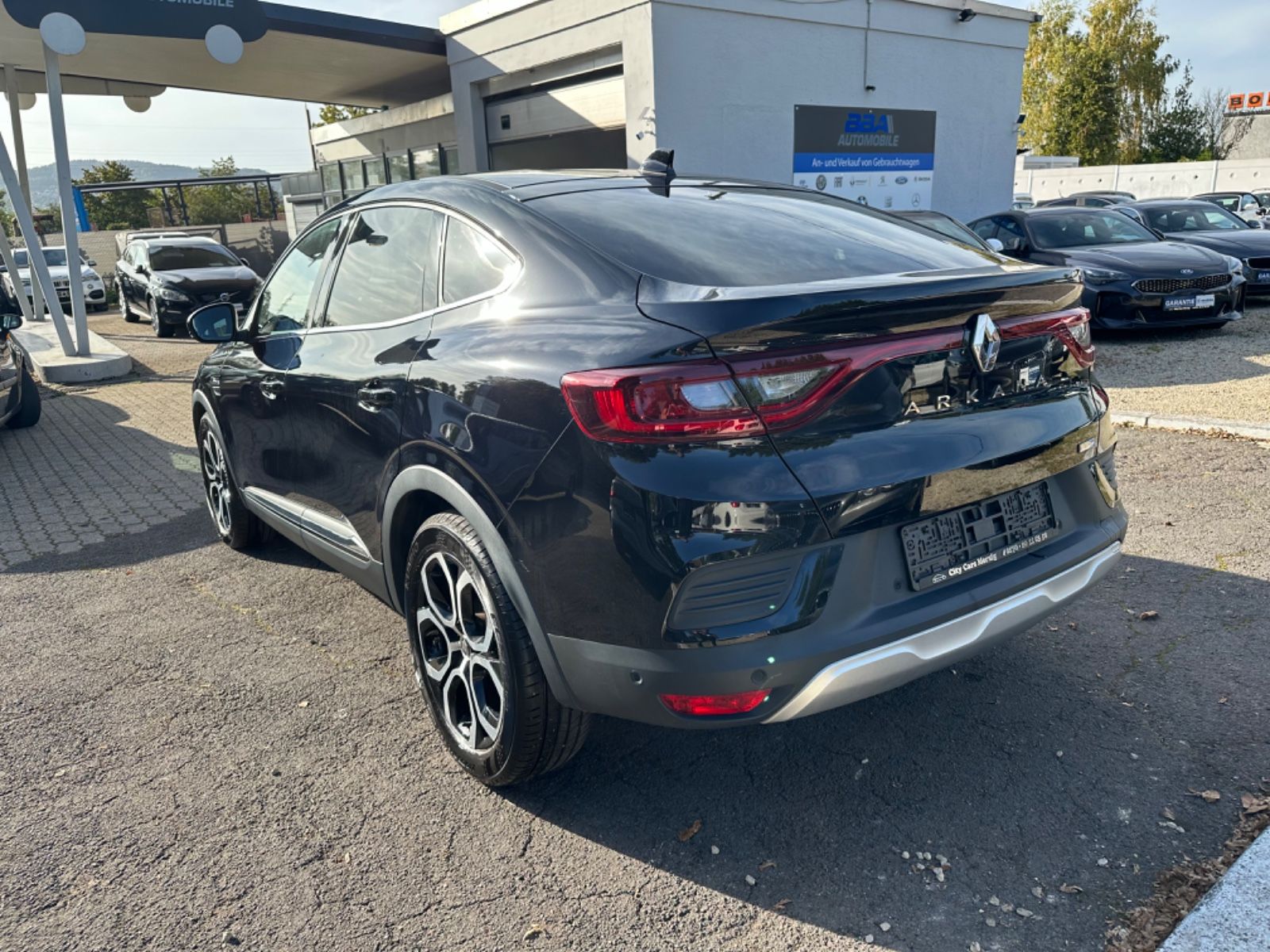 Renault Arkana E-Tech Intens - Samsaru's Car Outlet