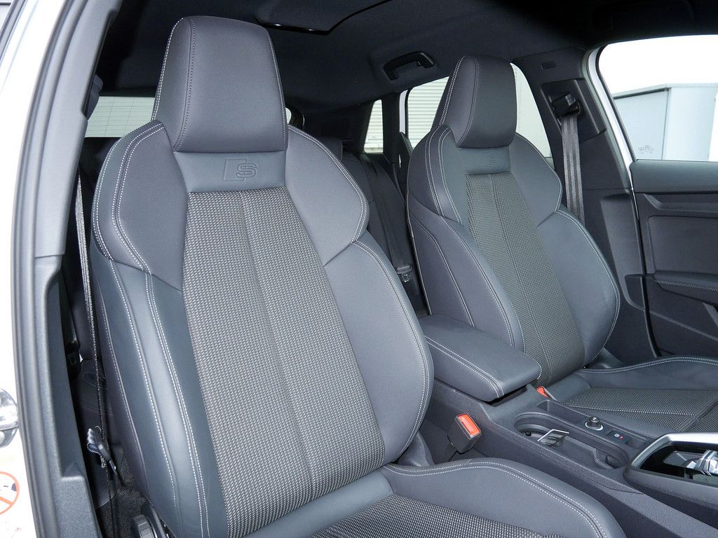 Audi A3 Sportback 40 TFSIe S-Line ACC+KAMERA+SHZ+LED+
