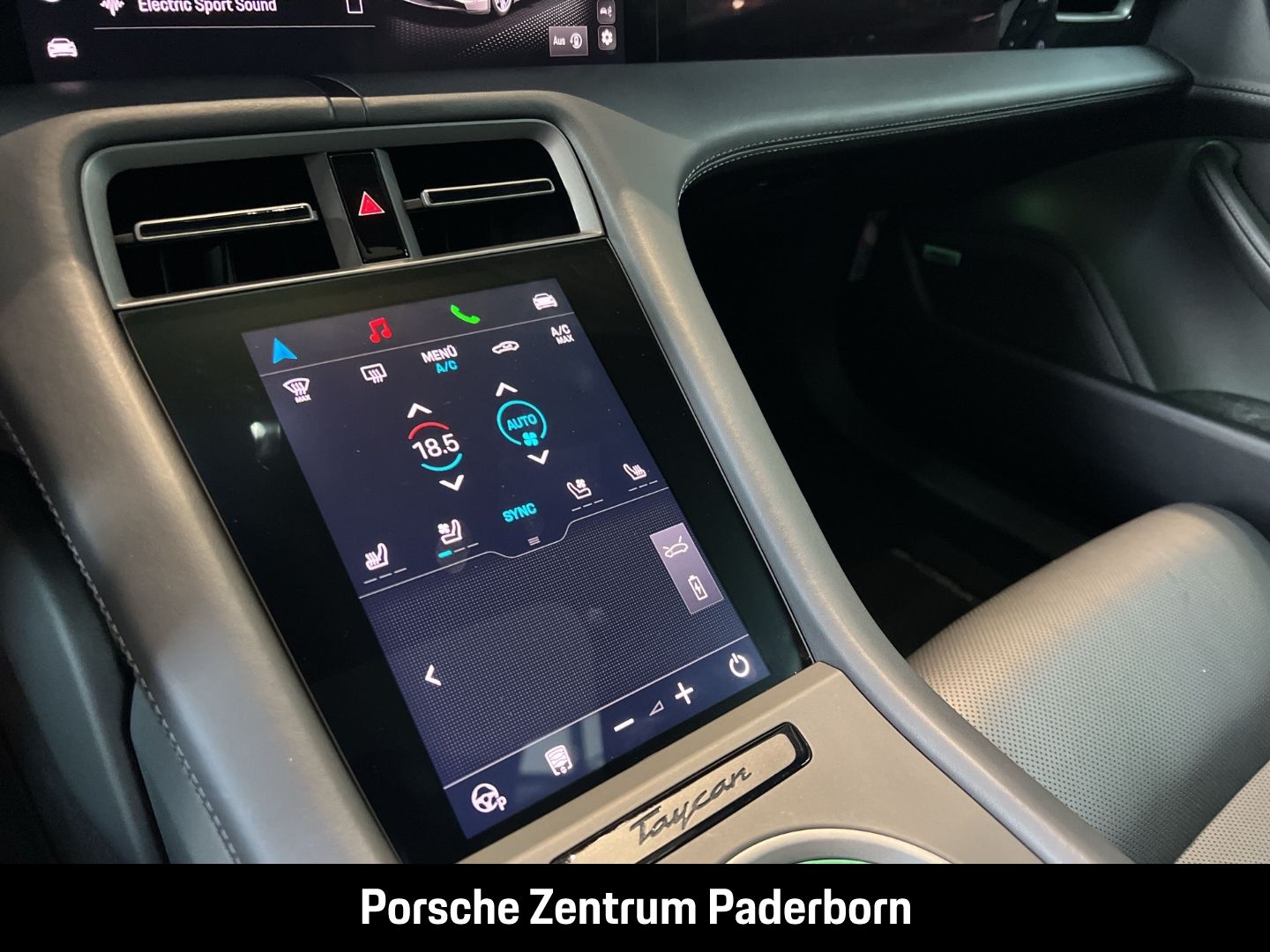 Porsche Taycan 4S Cross Turismo InnoDrive Head-Up 21-Zol