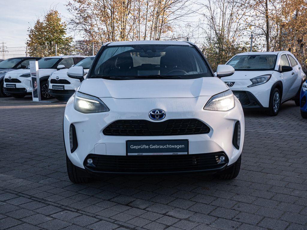 Toyota Yaris Cross Hybrid Team D PDC KAMERA NAVI LED