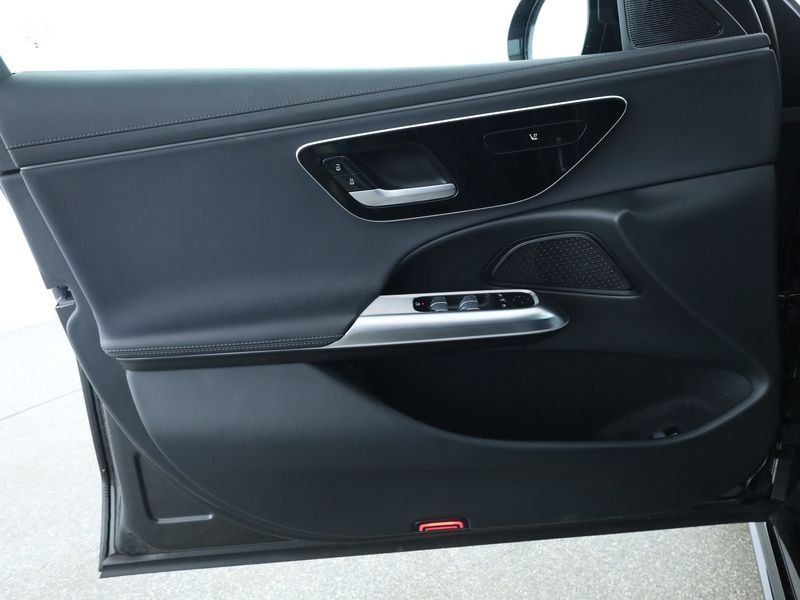 Mercedes-Benz E 220 d AMG - Samsaru's Car Outlet