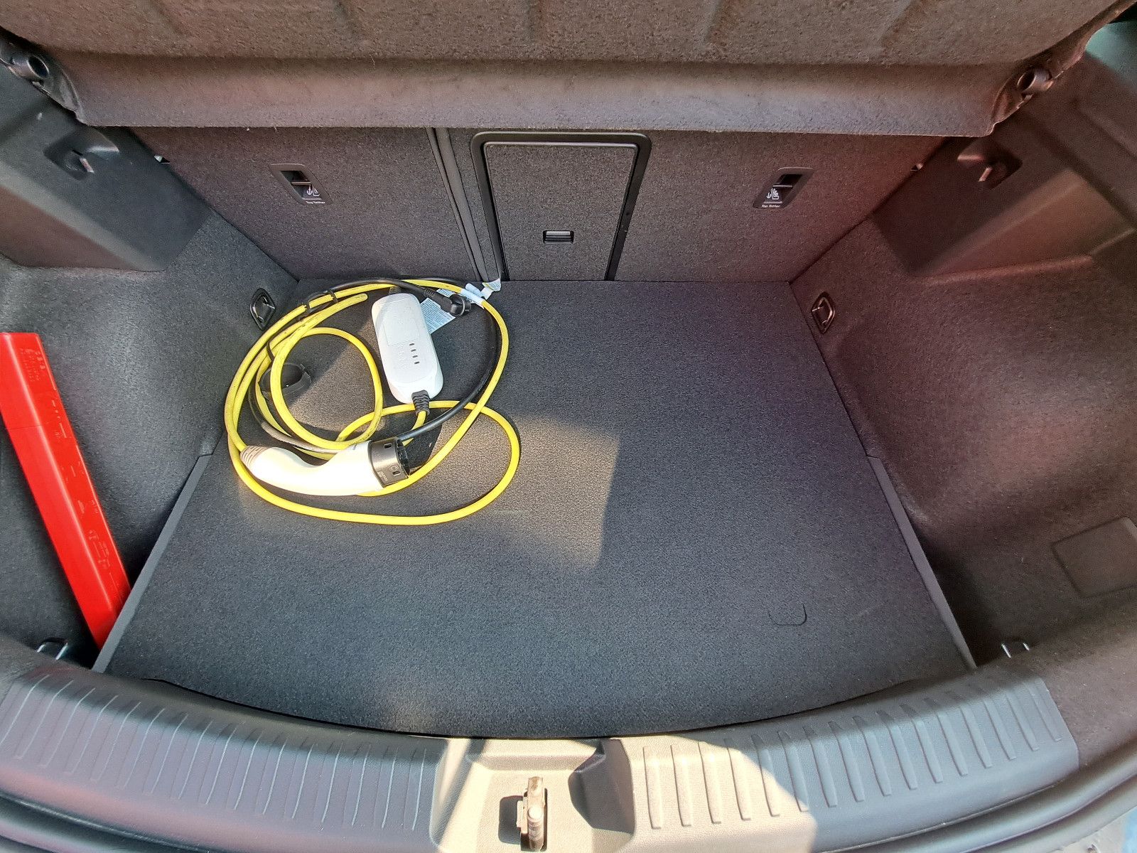 Cupra Leon VZ 1.4 e-Hybrid - Samsaru's Car Outlet