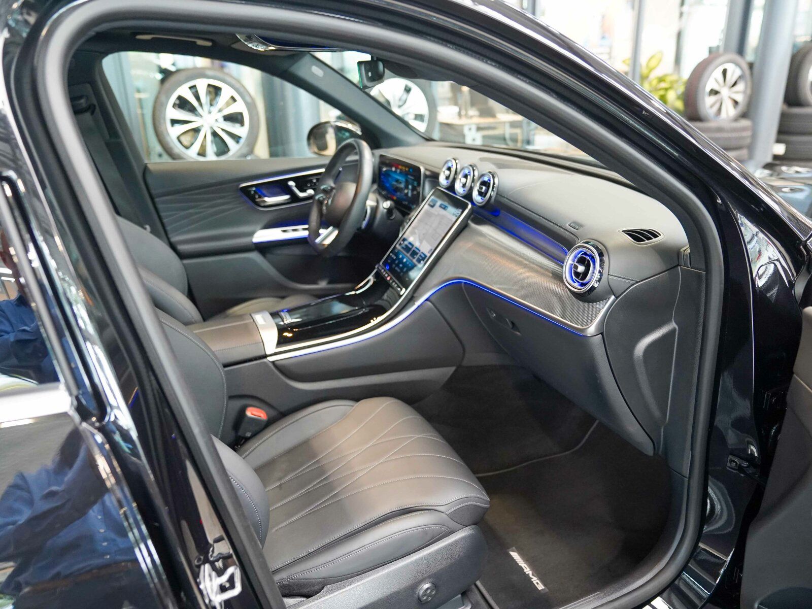 Mercedes-Benz GLC 220 d 4M AMG Line Premium - Samsaru's Car Outlet