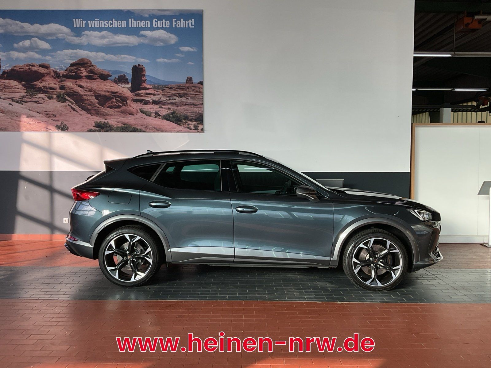 Cupra Formentor 1.4 DSG VZ NAVI LED AHK PANO 19Z