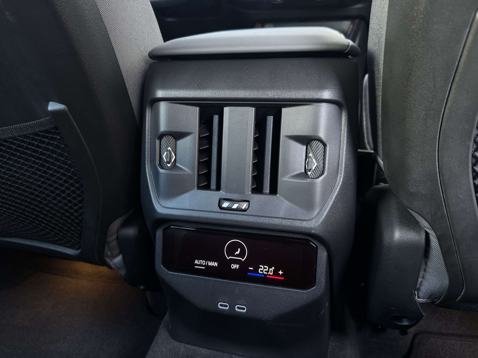 BMW X3 20 xDrive AdapLED DA+ PA+ AHK HuD H/K 19"LM