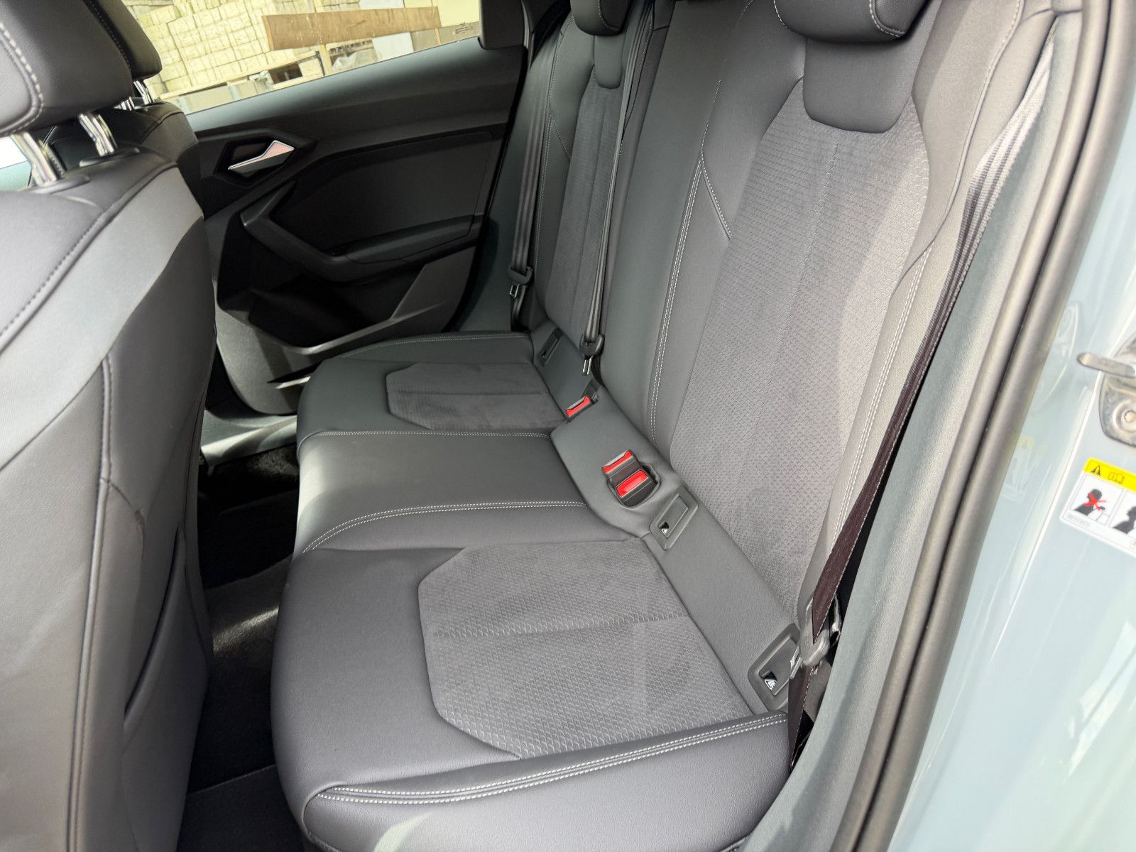 Audi A1 Sportback 40 TFSI S line, S line 2x, VOLL!!