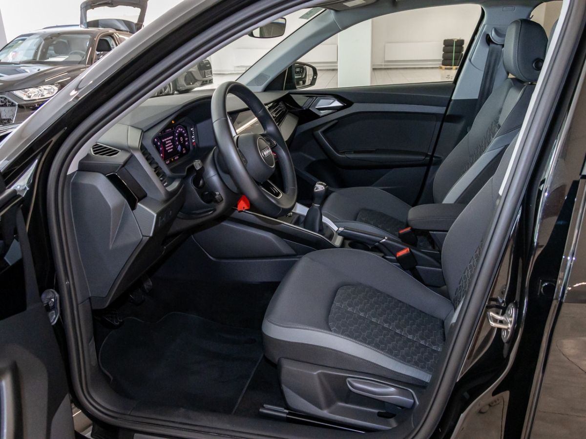 Audi A1 Sportback 25 TFSI advanced - Samsaru's Car Outlet