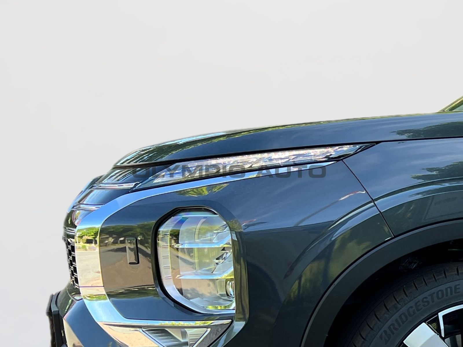 Mitsubishi Plug-In Hybrid Outlander Top  4WD LEDER STANDHZG