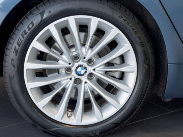 BMW 520 d xDrive Touring Luxury Line HUD+AHK+Memory