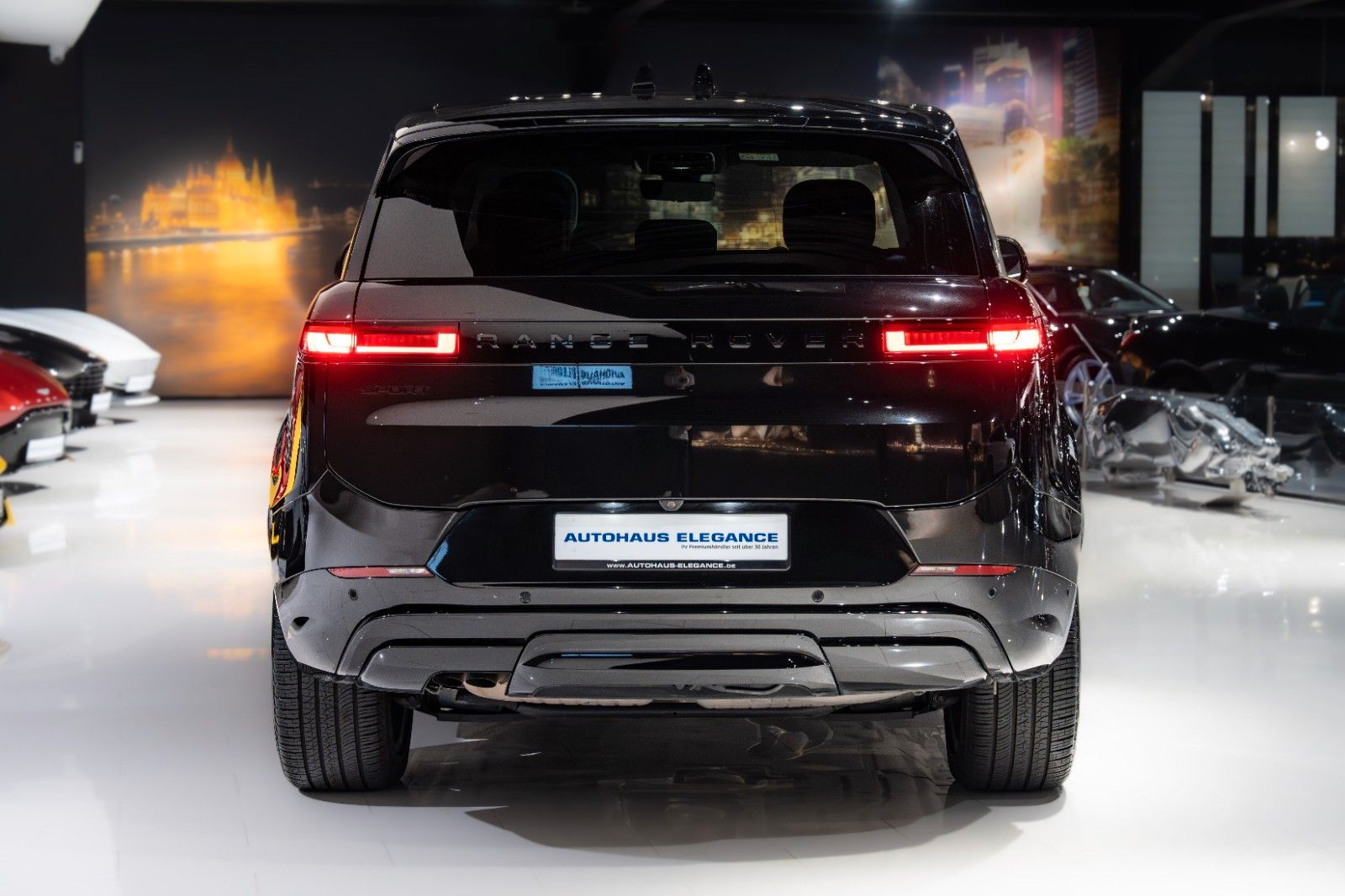 Range Rover Sport First Edition - Samsaru's Car Outlet