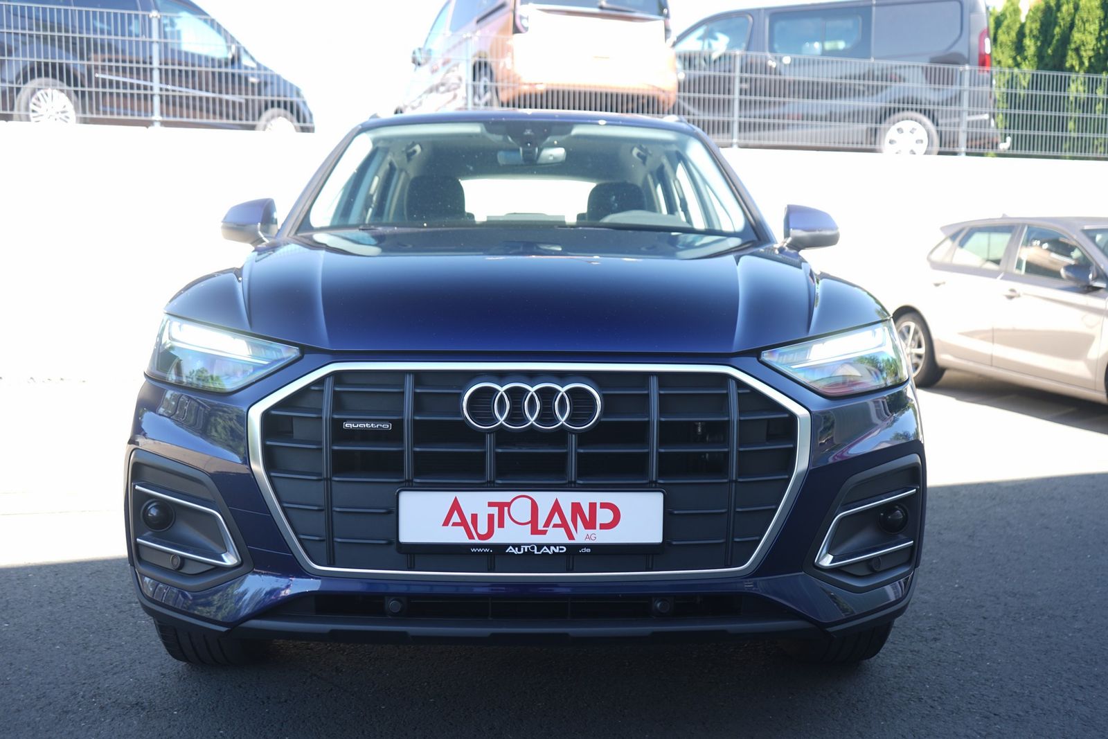 Audi Q5 40 2.0 TDI quattro - Samsaru's Car Outlet