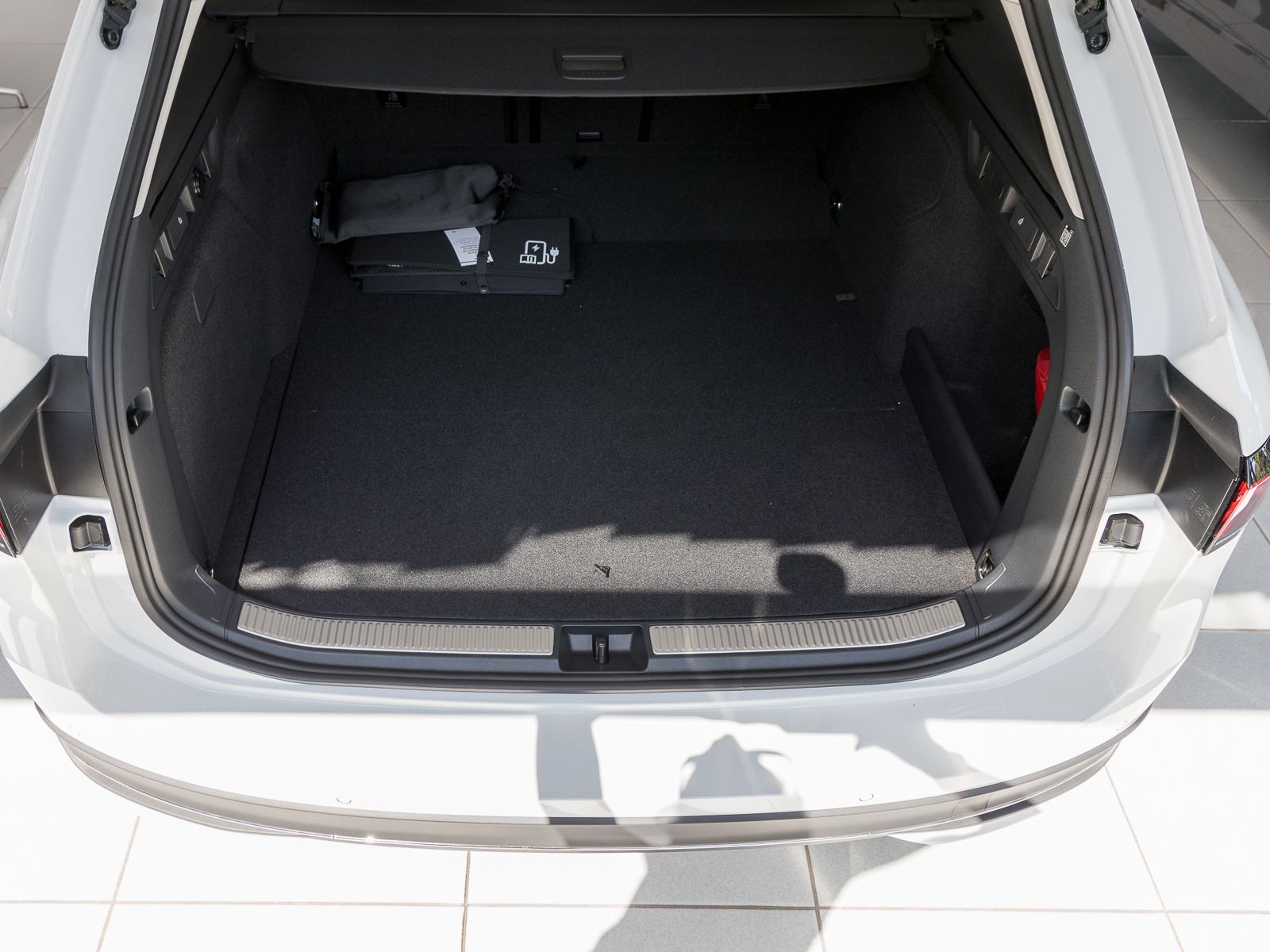 Volkswagen Passat Variant 1.5 TSI eHybrid DSG Business NAVI