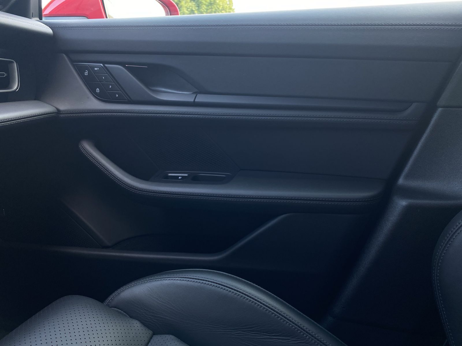 Porsche Taycan GTS Sport Turismo | BOSE | Panorama |