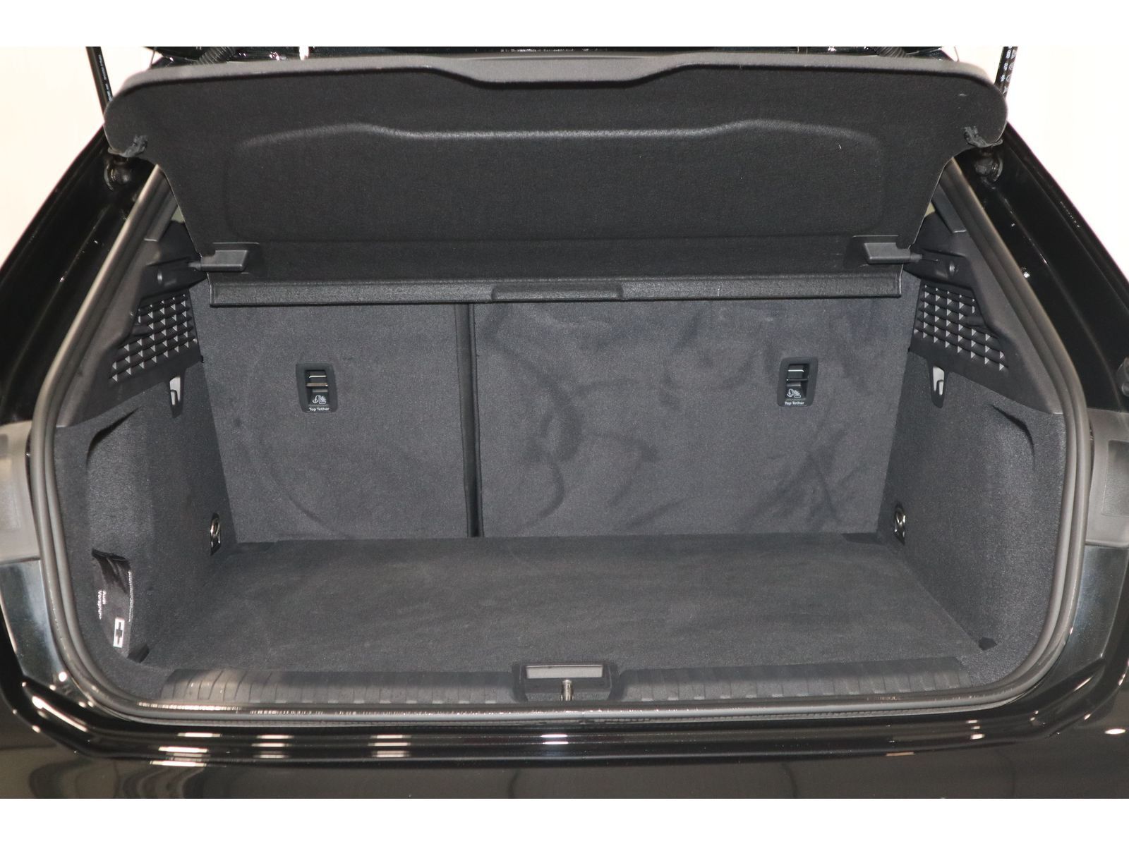 Audi A3 Sportback 35 TFSI S line - Samsaru's Car Outlet