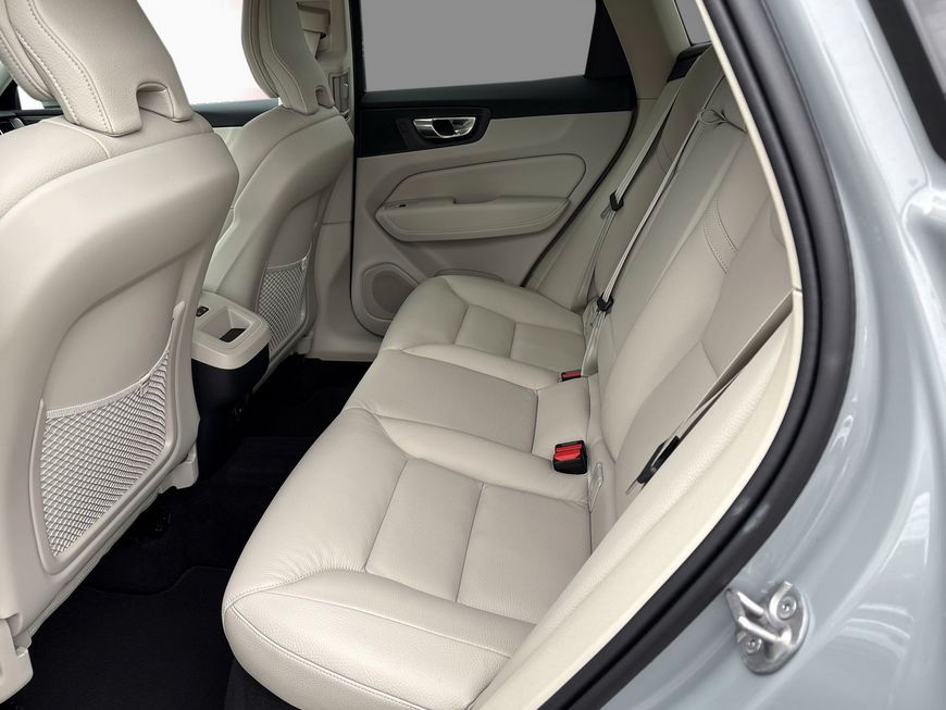 Volvo XC60 B5 B AWD Core