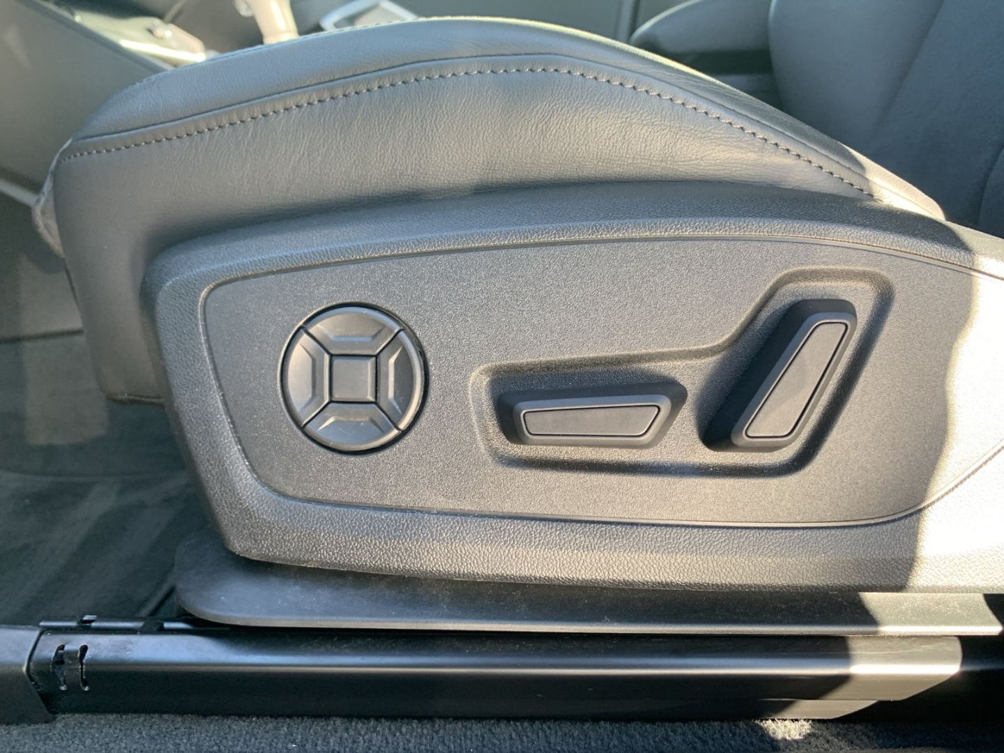 Audi Q3 Sportback 35 TDI quattro S tronic S line - Samsaru's Car Outlet