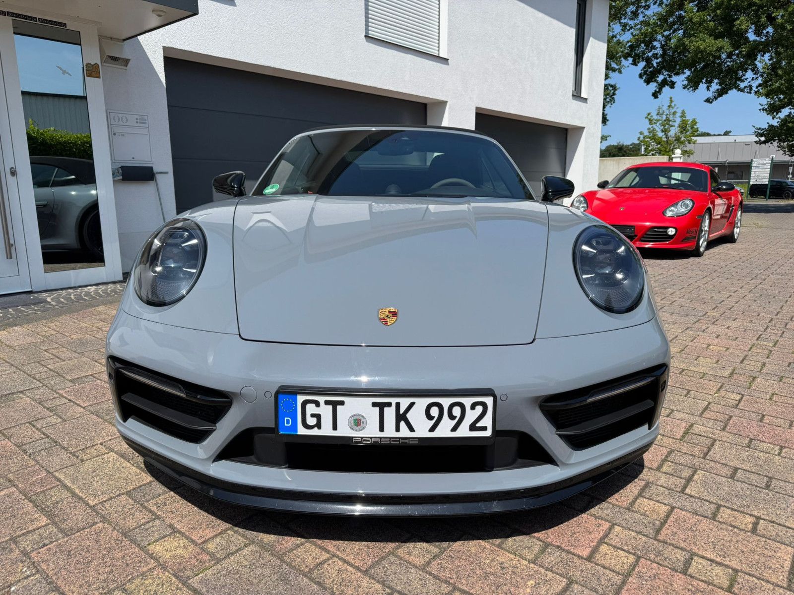 Porsche GTS; Cabrio; NP 208.000; Burmester uvm.