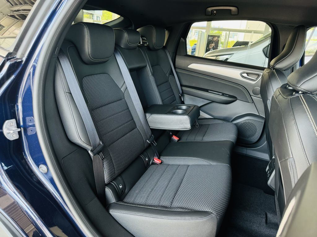 Renault Arkana TECHNO Mild Hybrid - Samsaru's Car Outlet