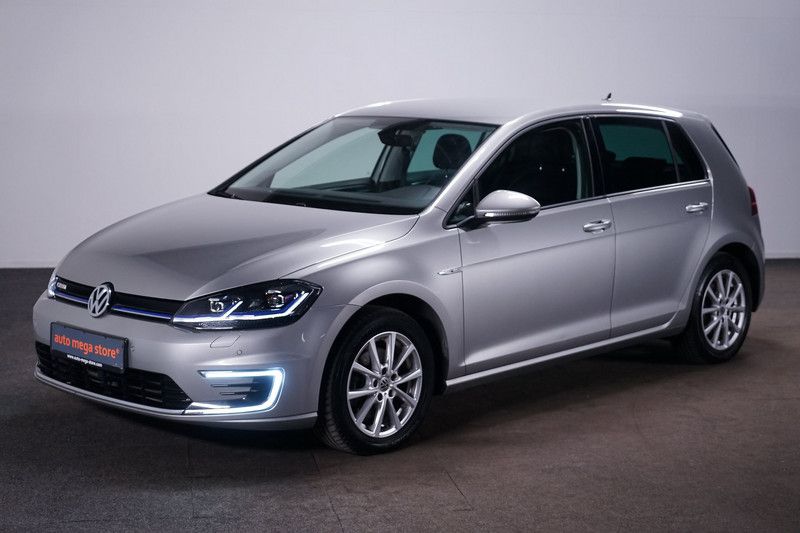 Volkswagen Golf 36 kWh Elektro - Samsaru's Car Outlet