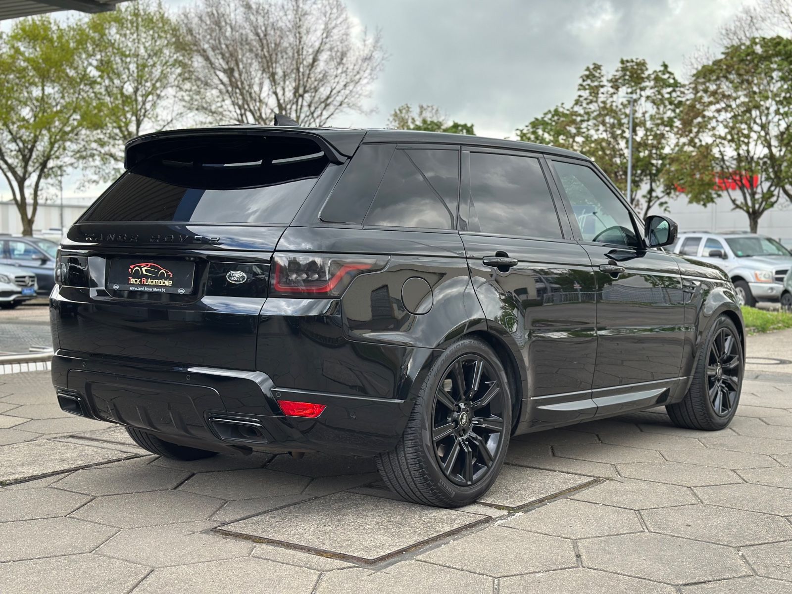 Range Rover Sport - Samsaru's Car Outlet