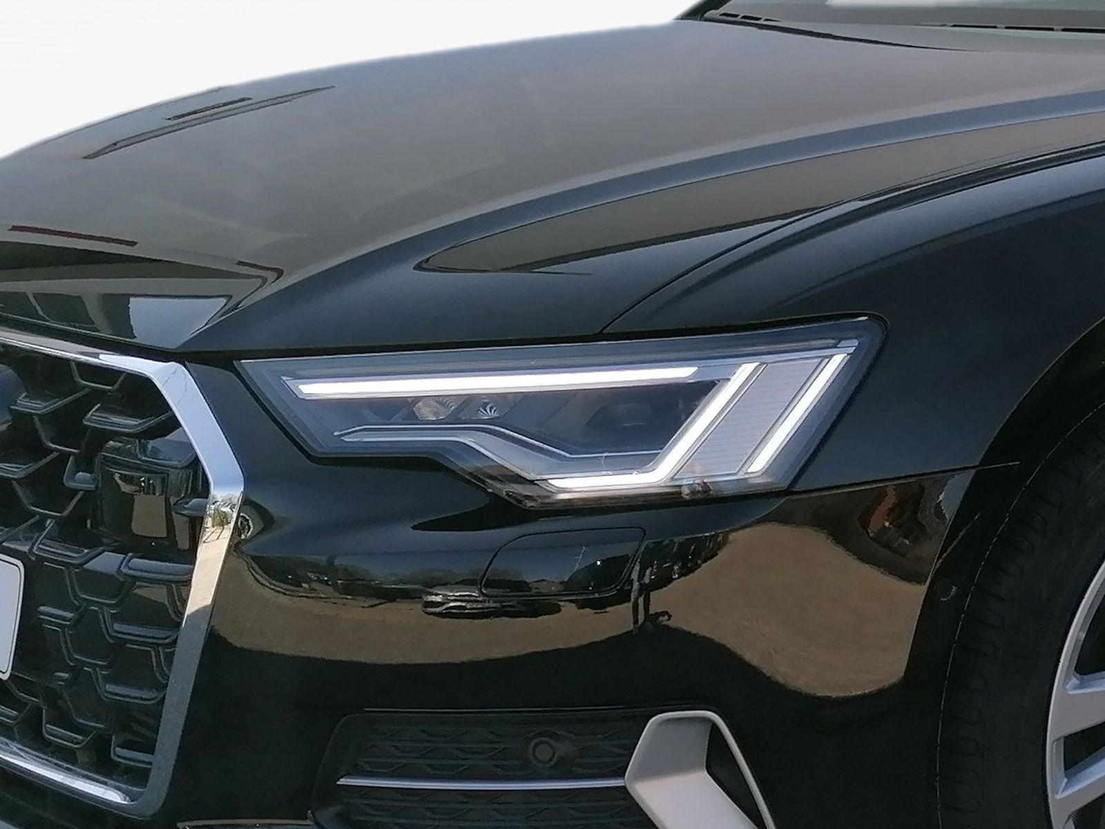 Audi A6 Avant 45 TFSI - Samsaru's Car Outlet