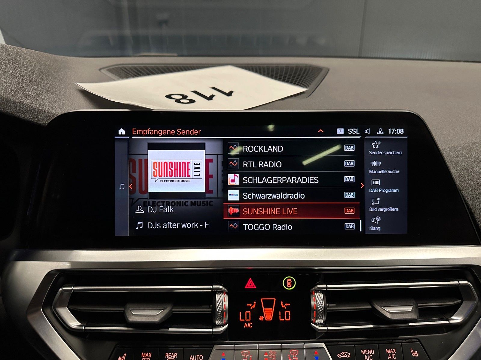 BMW 320d xDrive Sport Line - Samsaru's Car Outlet