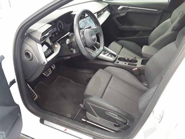 Audi A3 Sportback 45 TFSIe S line *LED*Connect*