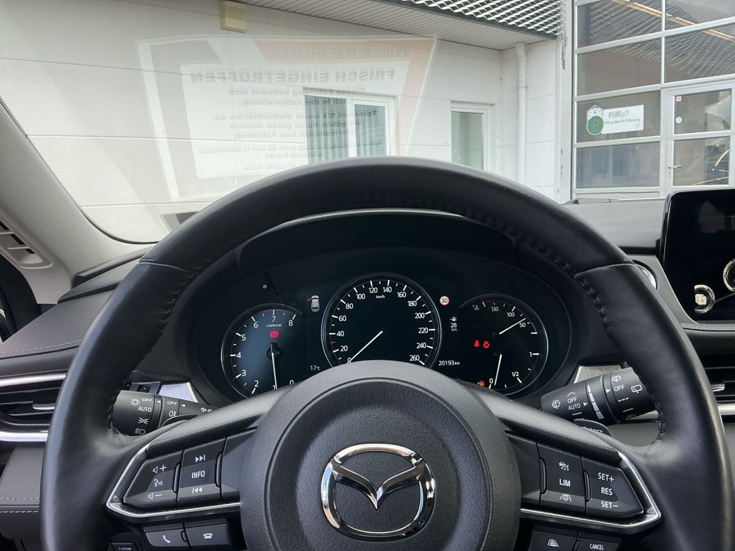 Mazda 6 SK 2.5 AT EXCLUSIVE MATRIX BOSE 360 HUD