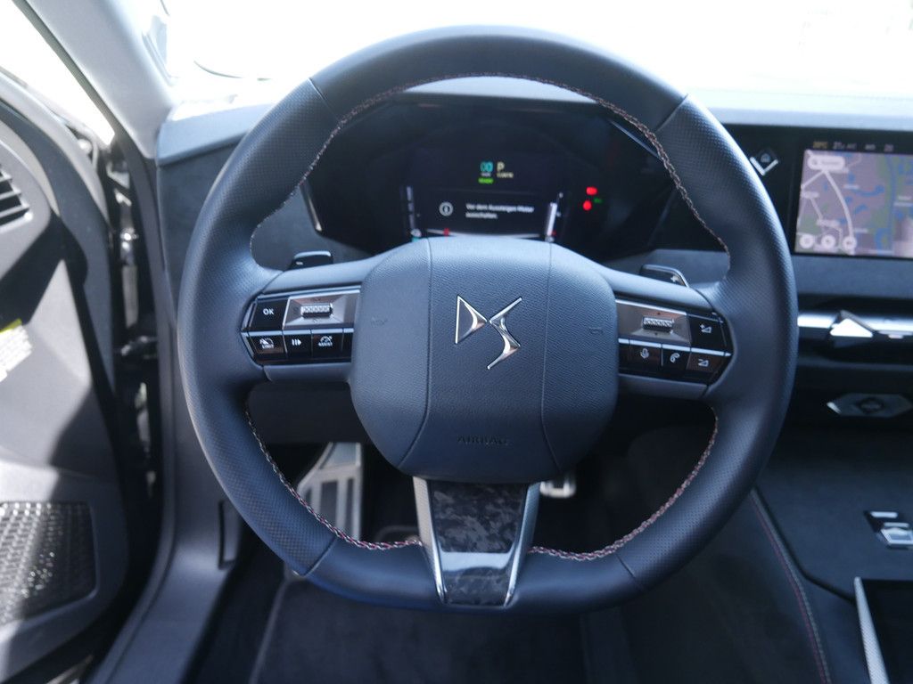 DS Automobiles DS 4 E-TENSE 225 Performance Line + MATRIX-LED