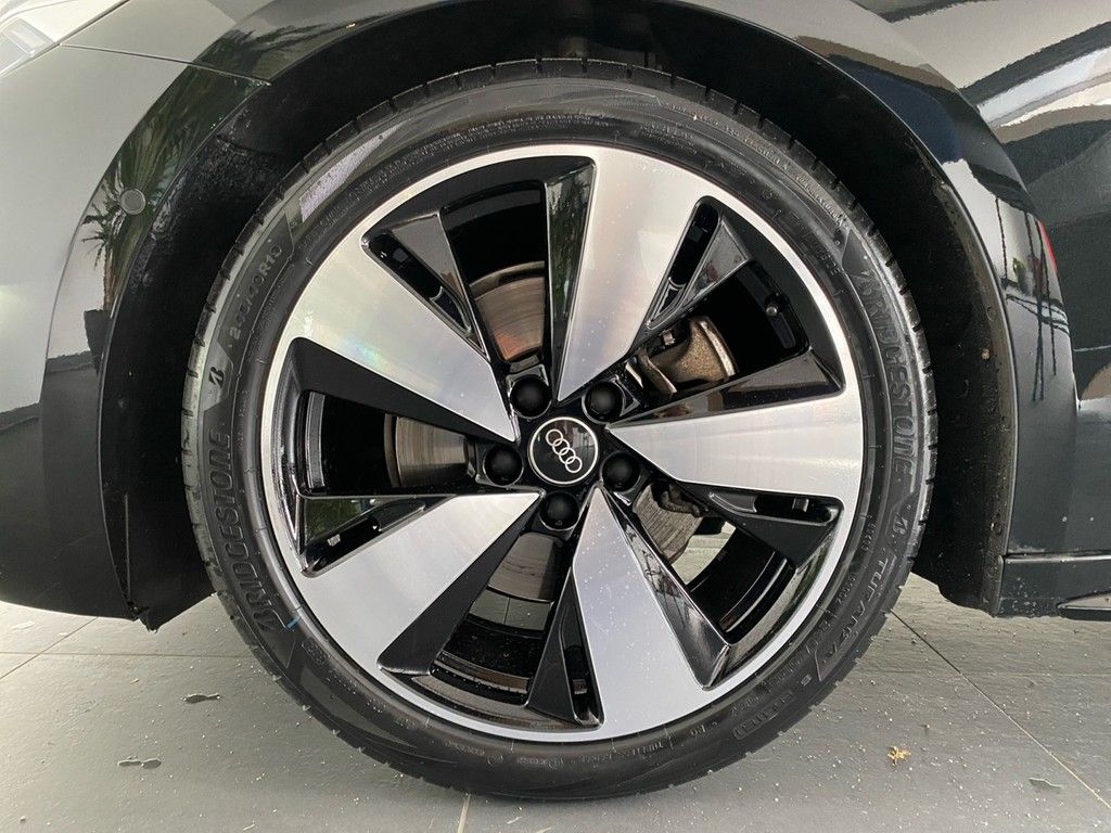 Audi A5 Avant TFSI quattro edition one S line AKTION+