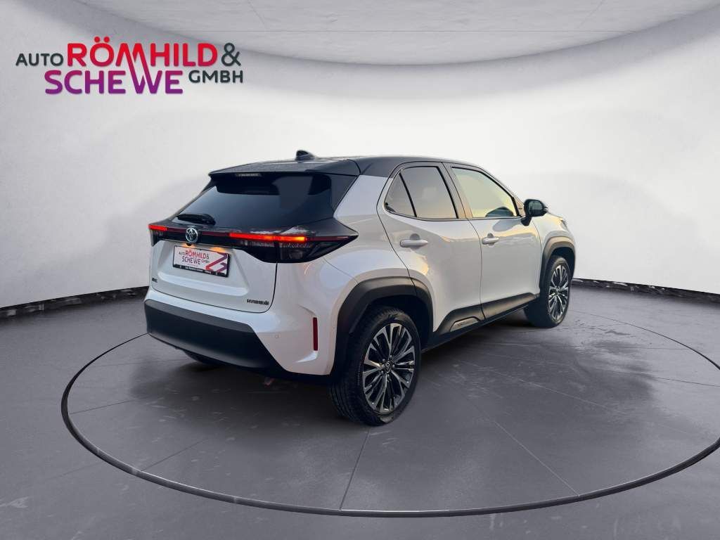 Toyota Yaris Cross Hybrid 1.5 VVT-i Elegant