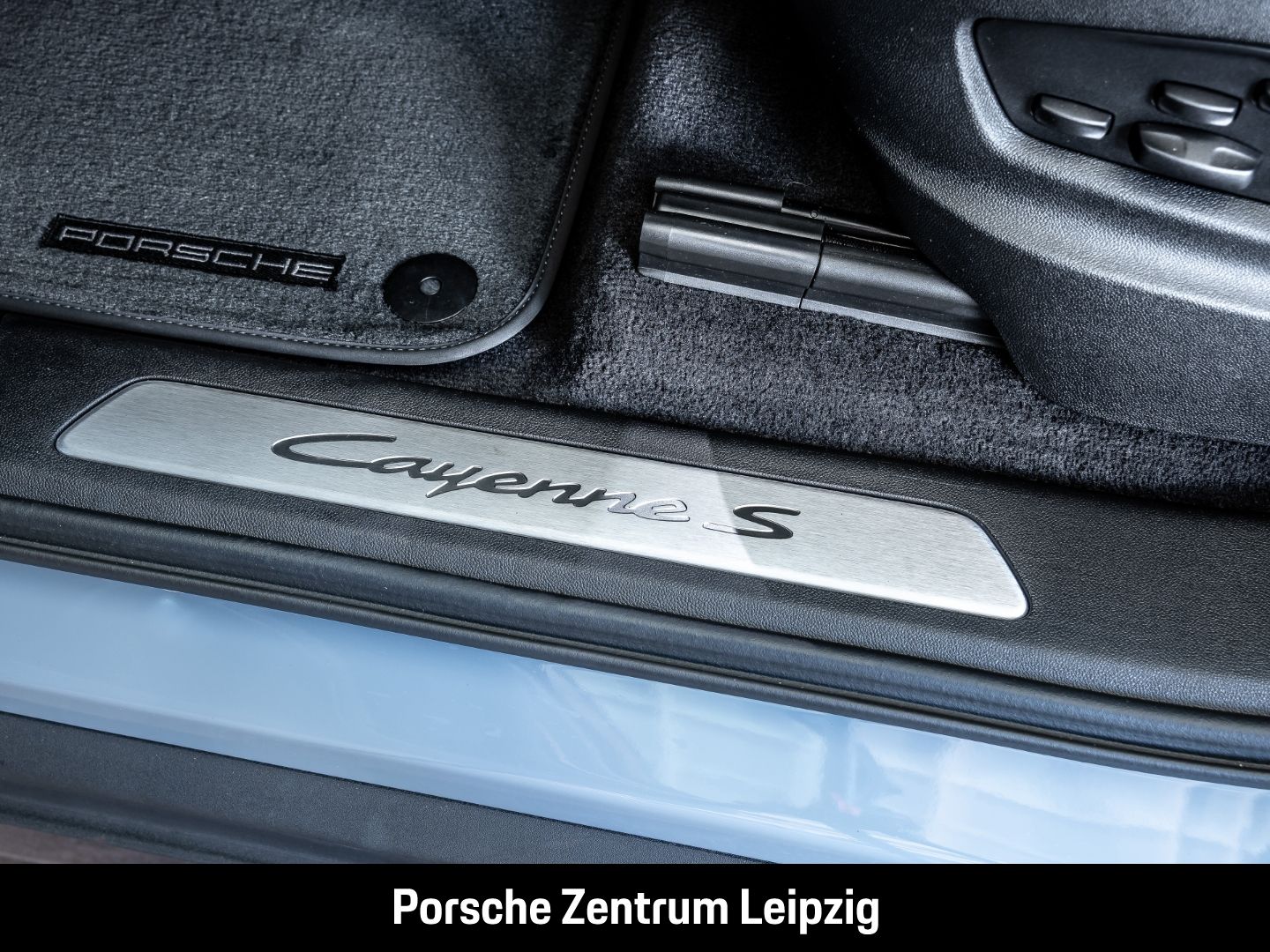 Porsche Cayenne S E-Hybrid HD-Matrix el.AHK HeadUp InnoD