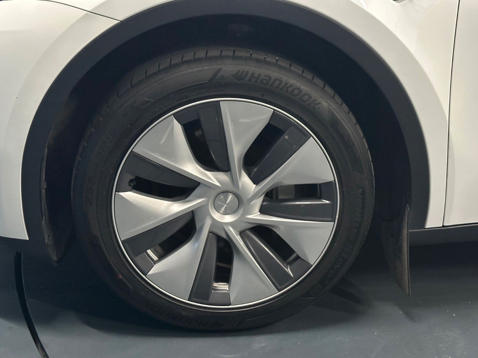 Tesla Model Y RWD *1.HAND*Wärmepumpe*