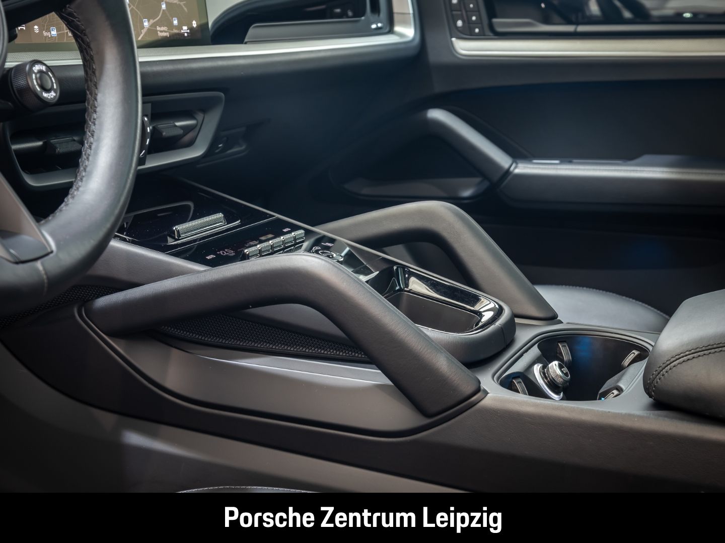Porsche Cayenne E-Hybrid Coupe HD HeadUp InnoDrive AHK